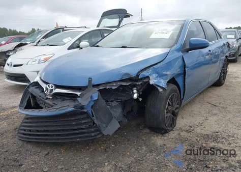 2017 Toyota Camry Le z USA, uszkodzony, nr VIN 4T1BF1FK8HU737632